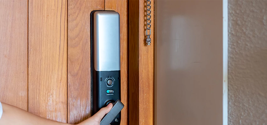 Home Security Electronic Locks Upgrades in Monrovia, CA